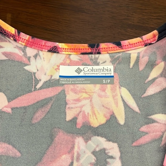 NWT Columbia Hike Performance Tank Size Small - Picture 8 of 10